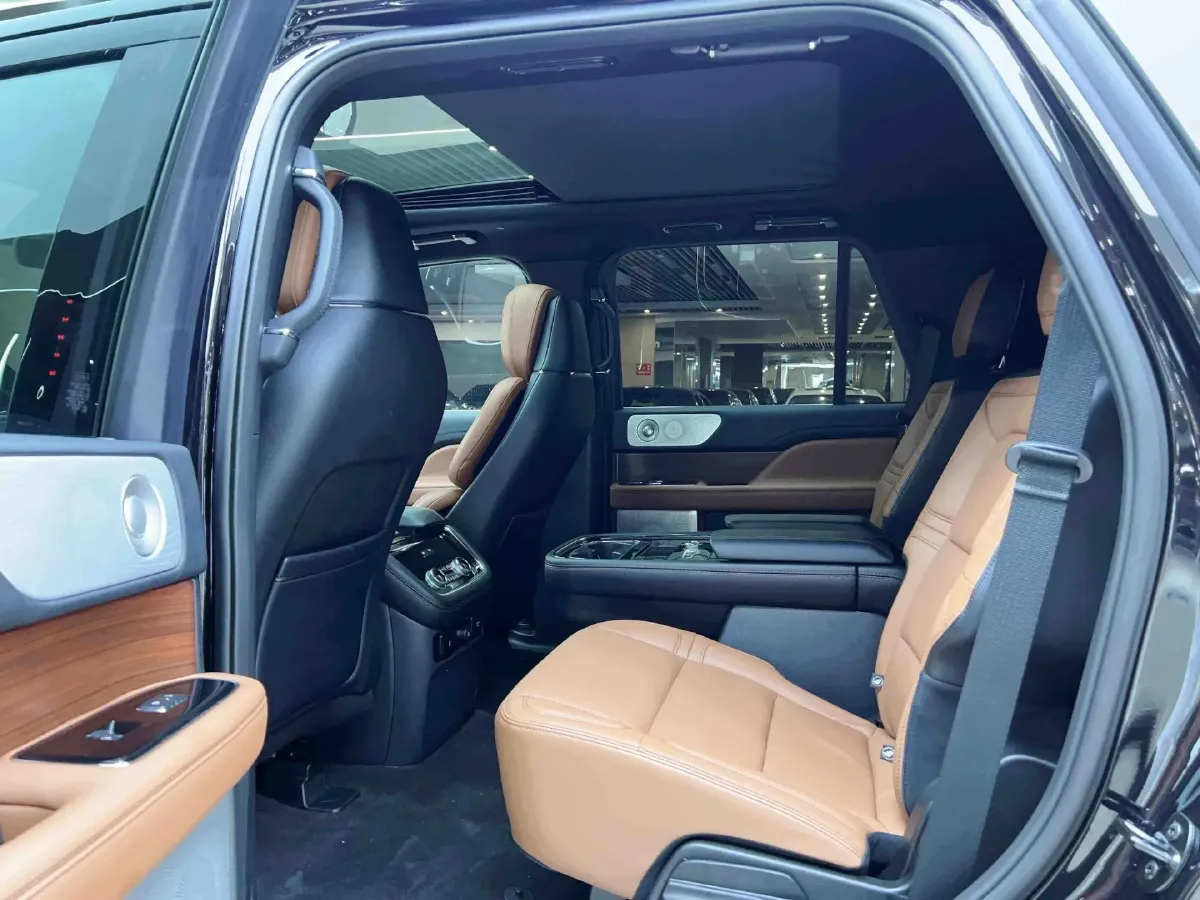 2020 Lincoln Navigator 3.5T 388HP V6 10AT,autocango,china used car exporter,china ev exporter,chinese used car exporter,chinese used ev exporter