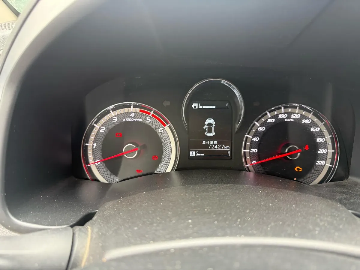 2022 Isuzu RE-MAX Jim 2.8T 120HP L4 5MT,autocango,china used car exporter,china ev exporter,chinese used car exporter,chinese used ev exporter