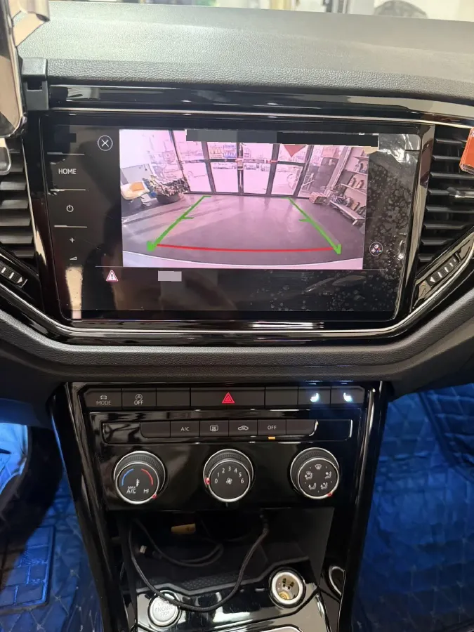 2021 Volkswagen T-Roc 1.4T 150HP L4 7DCT,autocango,china used car exporter,china ev exporter,chinese used car exporter,chinese used ev exporter