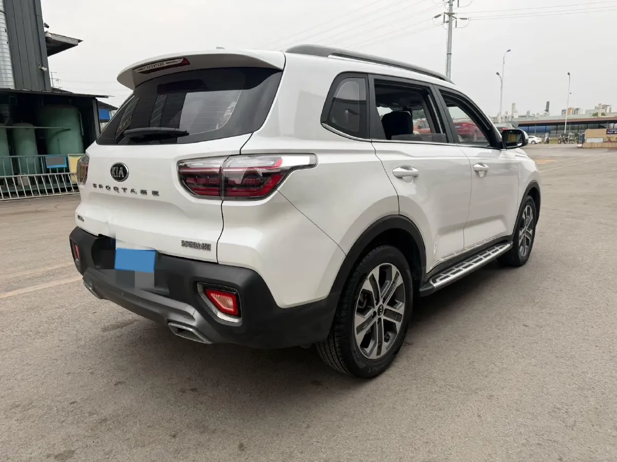 2018 Kia Sportage R 2.0L 160HP L4 6AT,autocango,china used car exporter,china ev exporter,chinese used car exporter,chinese used ev exporter