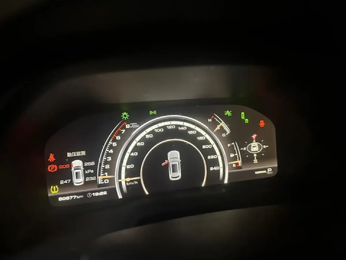 2020 Skoda Kamiq 1.2T 116HP L4 7DCT,autocango,china used car exporter,china ev exporter,chinese used car exporter,chinese used ev exporter