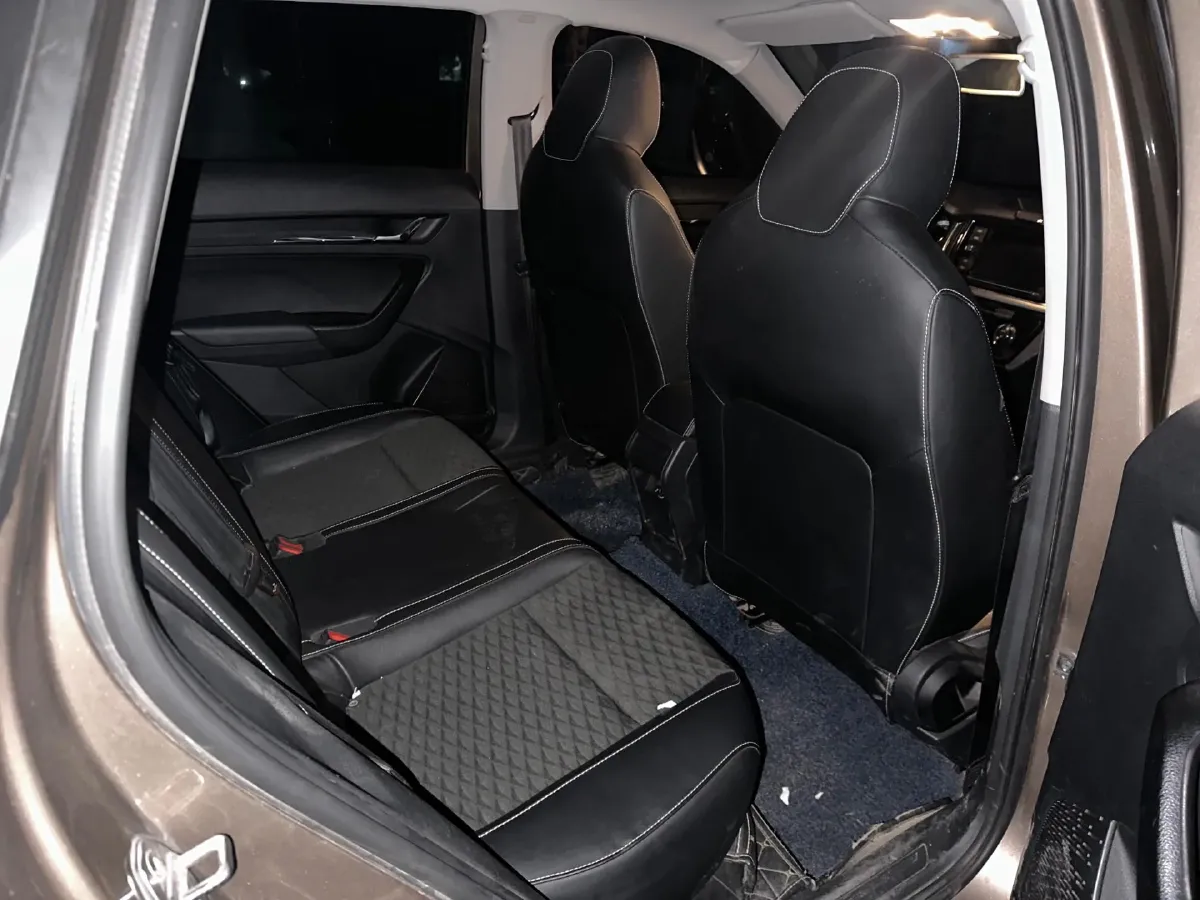 2020 Skoda Kamiq 1.2T 116HP L4 7DCT,autocango,china used car exporter,china ev exporter,chinese used car exporter,chinese used ev exporter