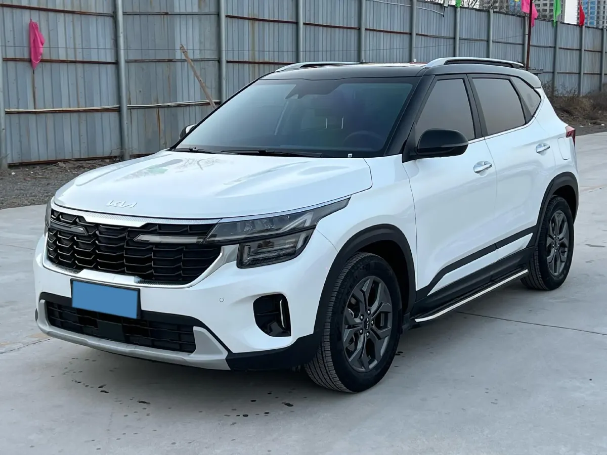 2023 Kia Seltos 1.5L 115HP L4 CVT,autocango,china used car exporter,china ev exporter,chinese used car exporter,chinese used ev exporter