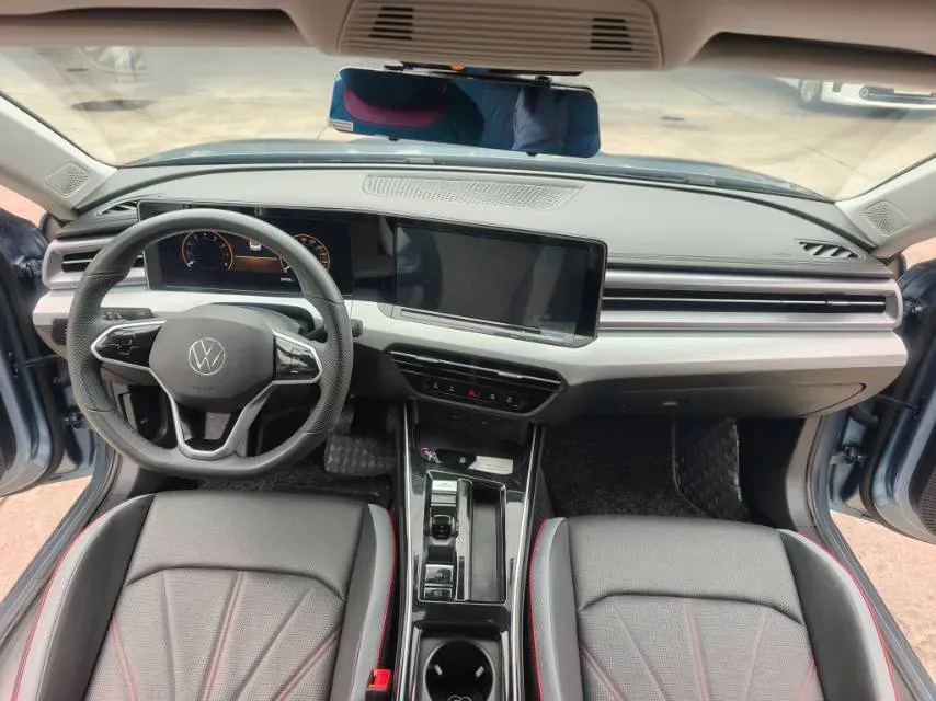 2023 Volkswagen Lamando 1.4T 150HP L4 7DCT,autocango,china used car exporter,china ev exporter,chinese used car exporter,chinese used ev exporter
