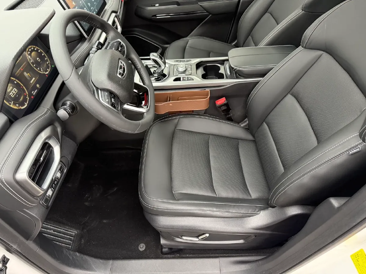 2020 Geely Okavango 1.8T 184HP L4 7DCT,autocango,china used car exporter,china ev exporter,chinese used car exporter,chinese used ev exporter