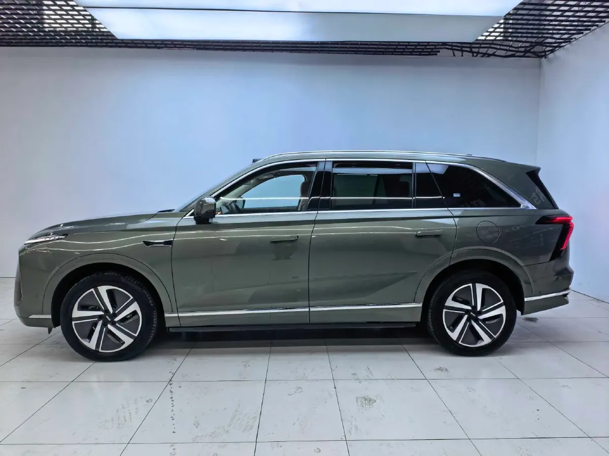 2025 WEY BlueMountain 1.5T 170HP L4 4DHT PHEV 52.3KWH,autocango,china used car exporter,china ev exporter,chinese used car exporter,chinese used ev exporter