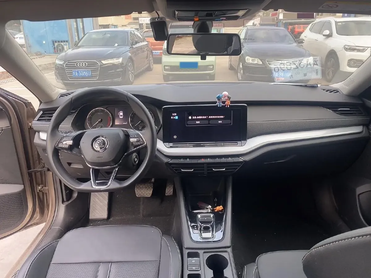 2022 Skoda Octavia 1.4T 150HP L4 7DCT,autocango,china used car exporter,china ev exporter,chinese used car exporter,chinese used ev exporter