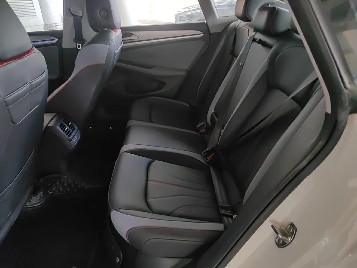 2022 Exceed TXL 2.0T 261HP L4 7DCT,autocango,china used car exporter,china ev exporter,chinese used car exporter,chinese used ev exporter