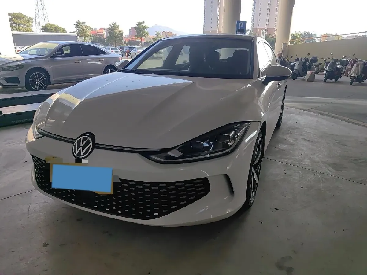 2022 Exceed TXL 2.0T 261HP L4 7DCT,autocango,china used car exporter,china ev exporter,chinese used car exporter,chinese used ev exporter