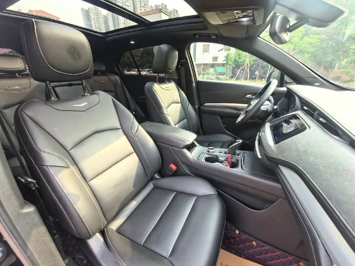 2018 Cadillac XT4 2.0T 241HP L4 9AT,autocango,china used car exporter,china ev exporter,chinese used car exporter,chinese used ev exporter
