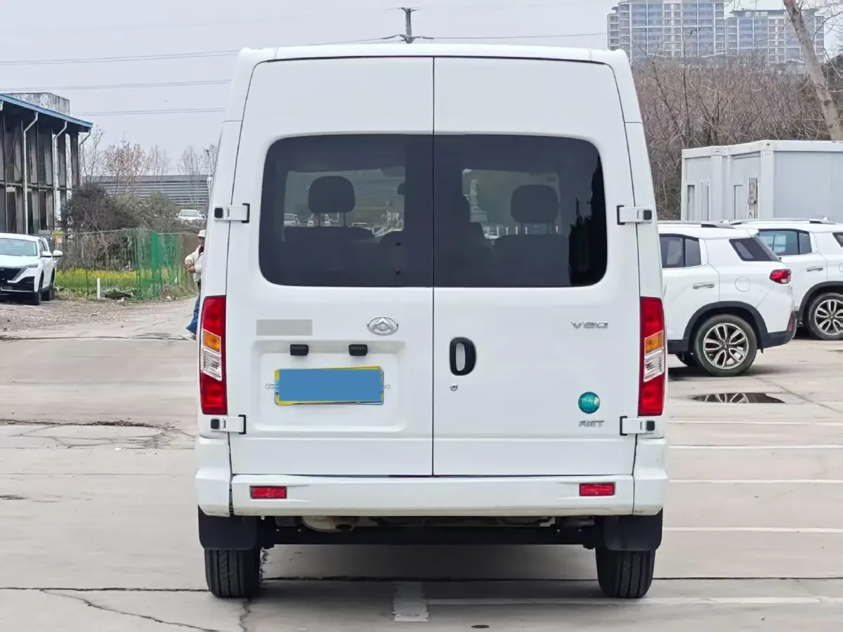 2019 JAC T8 2.0T 190HP L4 6MT,autocango,china used car exporter,china ev exporter,chinese used car exporter,chinese used ev exporter