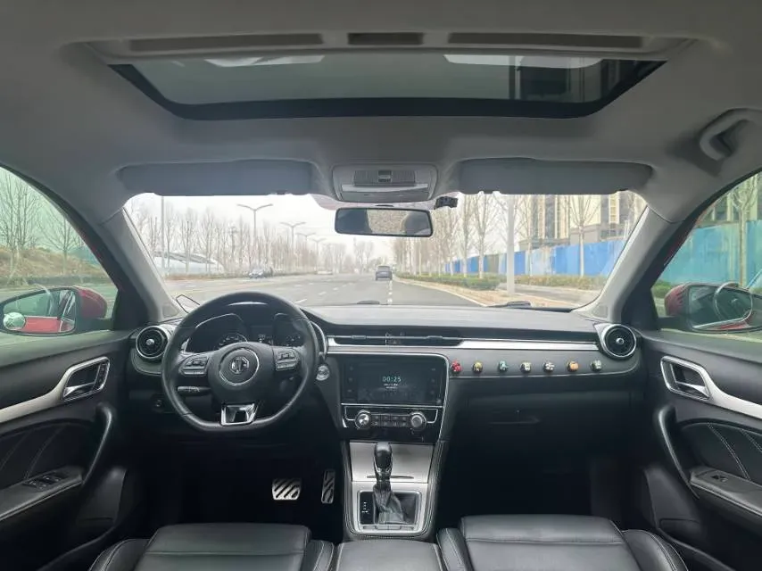 2018 MG MG6 1.5T 169HP L4 7DCT,autocango,china used car exporter,china ev exporter,chinese used car exporter,chinese used ev exporter