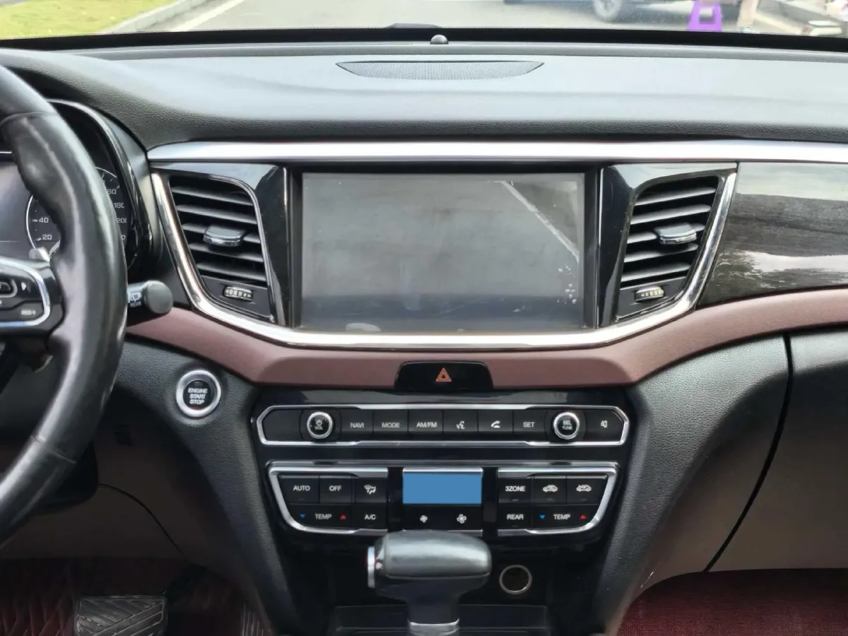 2017 GAC Trumpchi GS8 2.0T 201HP L4 6AT,autocango,china used car exporter,china ev exporter,chinese used car exporter,chinese used ev exporter