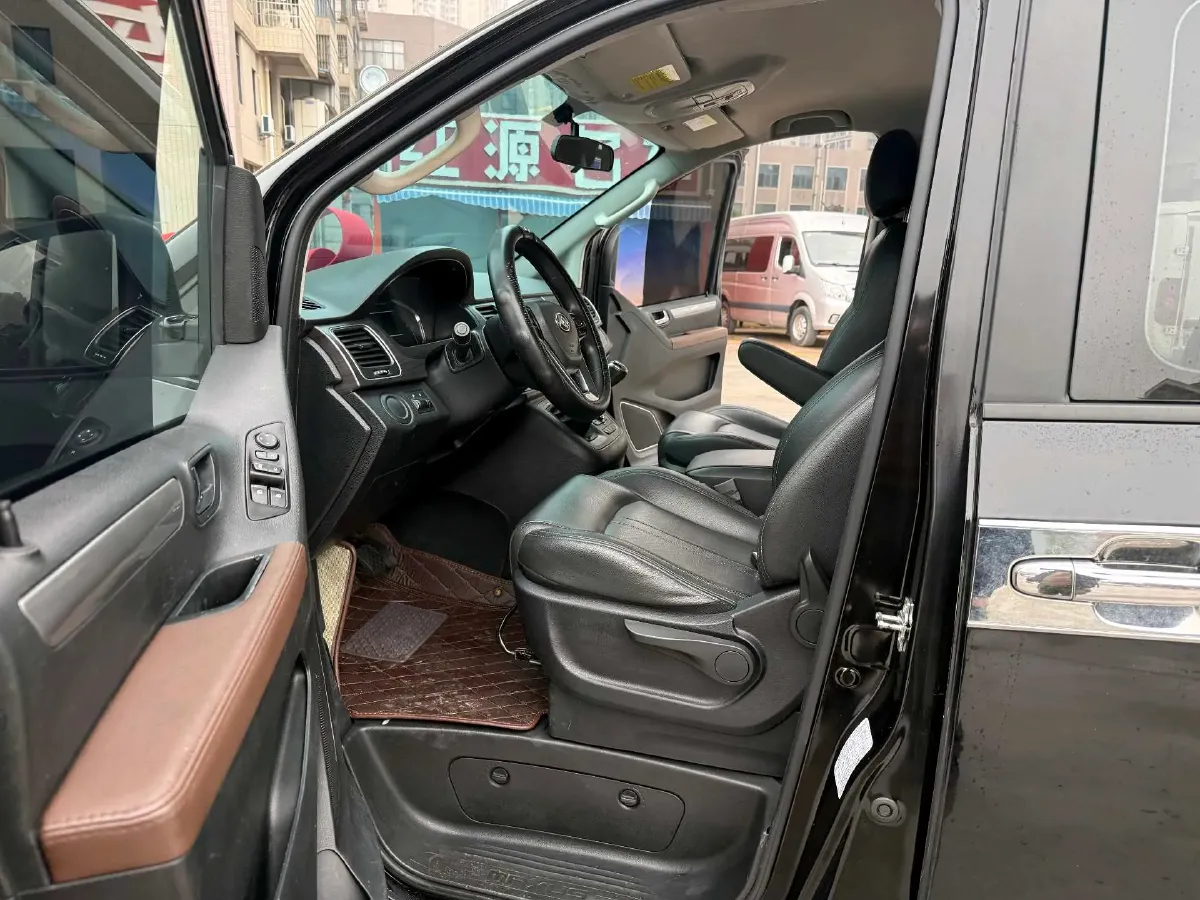 2021 MAXUS G10 2.0T 163HP L4 6MT,autocango,china used car exporter,china ev exporter,chinese used car exporter,chinese used ev exporter