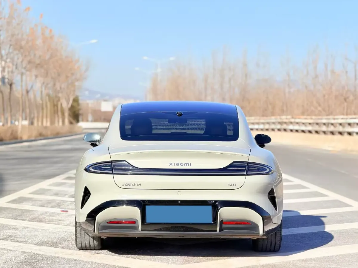 2024 MI SU7 BEV 73.6KWH,autocango,china used car exporter,china ev exporter,chinese used car exporter,chinese used ev exporter