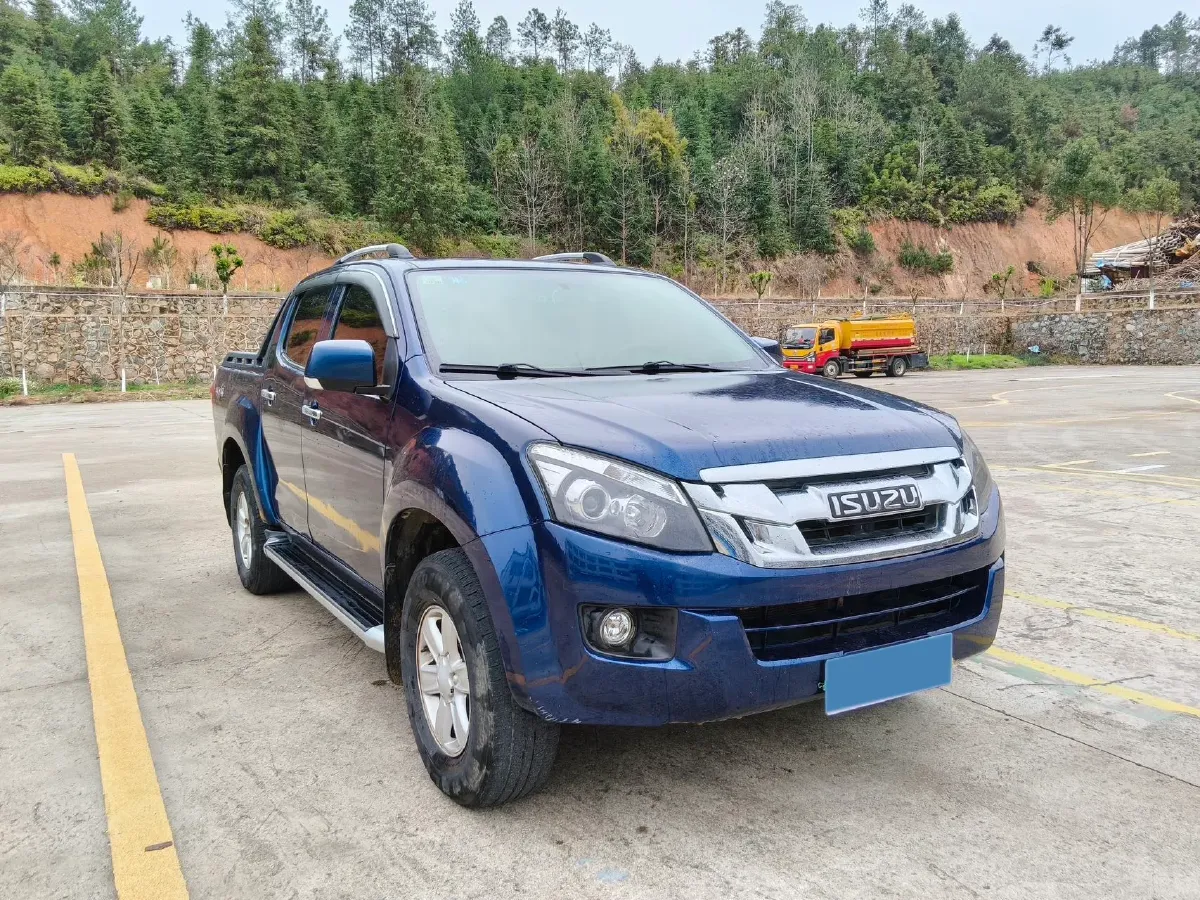 2019 Isuzu LingTuo 2.5T 129HP L4 6AT,autocango,china used car exporter,china ev exporter,chinese used car exporter,chinese used ev exporter