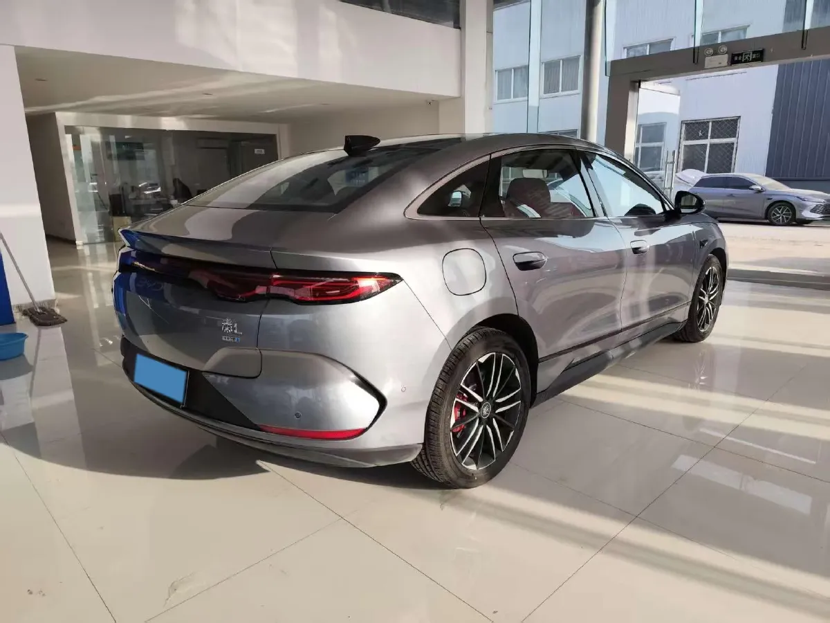 2025 BYD QinL BEV,autocango,china used car exporter,china ev exporter,chinese used car exporter,chinese used ev exporter