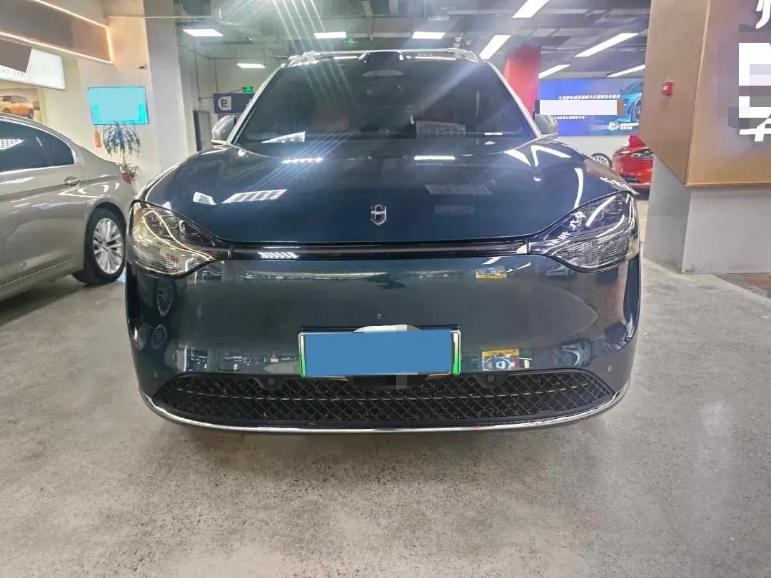 2024 AITO AITO M9 1.5T 152HP L4 REEV 42KWH,autocango,china used car exporter,china ev exporter,chinese used car exporter,chinese used ev exporter