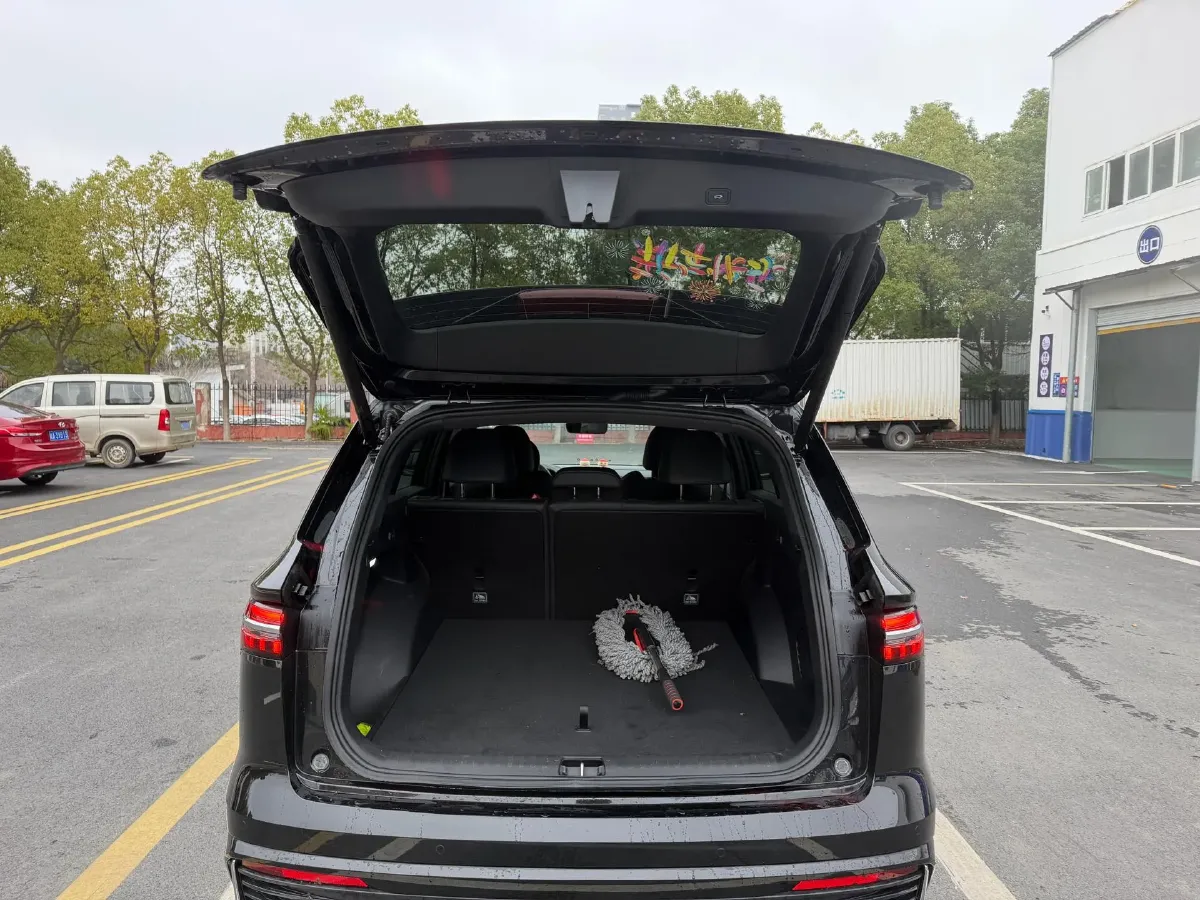 2024 Geely Monjaro 2.0T 238HP L4 8AT,autocango,china used car exporter,china ev exporter,chinese used car exporter,chinese used ev exporter