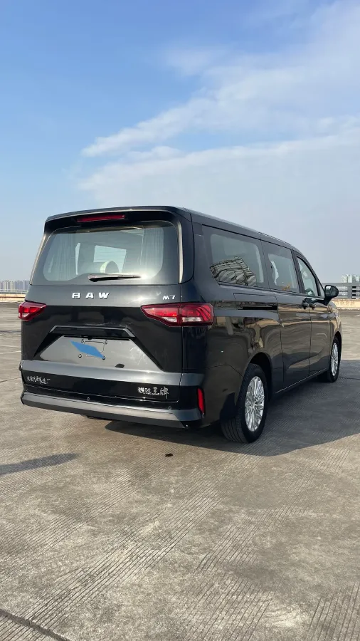 2023 BAW RuiSheng Trump M7 2.0L 144HP L4 8AT,autocango,china used car exporter,china ev exporter,chinese used car exporter,chinese used ev exporter