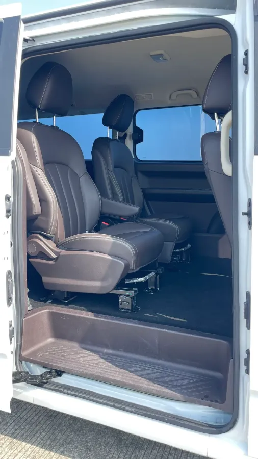 2023 BAW RuiSheng Trump M7 2.0L 144HP L4 5MT,autocango,china used car exporter,china ev exporter,chinese used car exporter,chinese used ev exporter