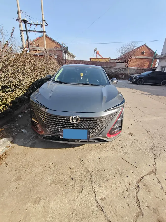 2020 ChangAn UNI-T 1.5T 180HP L4 7DCT,autocango,china used car exporter,china ev exporter,chinese used car exporter,chinese used ev exporter