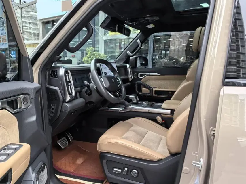 2023 Jetour Traveller 2.0T 254HP L4 7DCT,autocango,china used car exporter,china ev exporter,chinese used car exporter,chinese used ev exporter