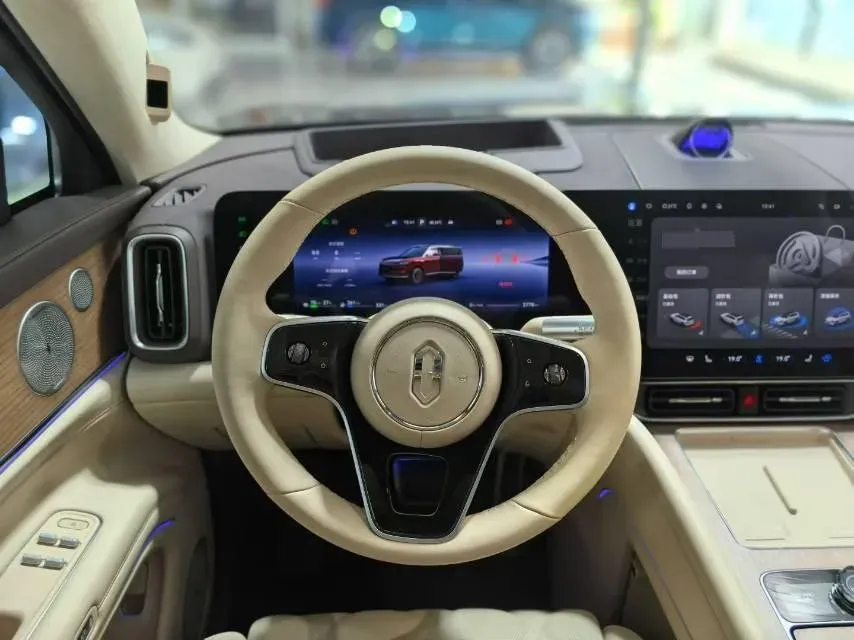 2025 AITO AITO M9 REEV 160HP REEV,autocango,china used car exporter,china ev exporter,chinese used car exporter,chinese used ev exporter