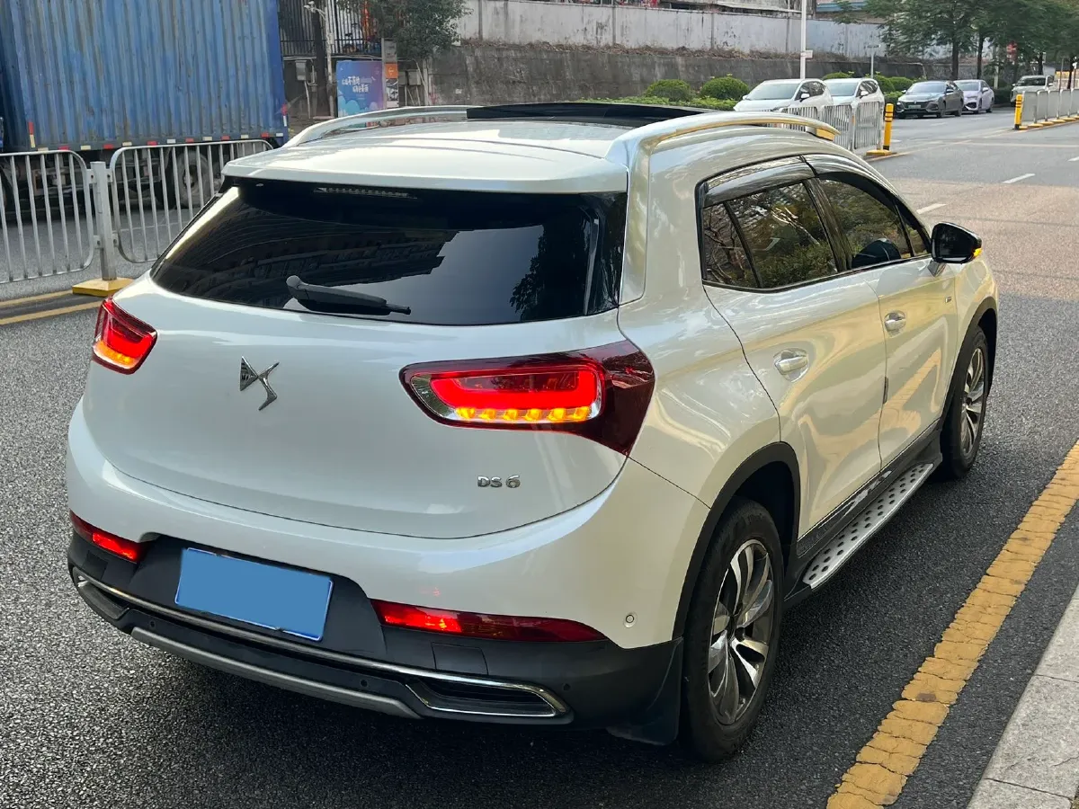 2016 DS 6 1.6T 167HP L4 6AT,autocango,china used car exporter,china ev exporter,chinese used car exporter,chinese used ev exporter