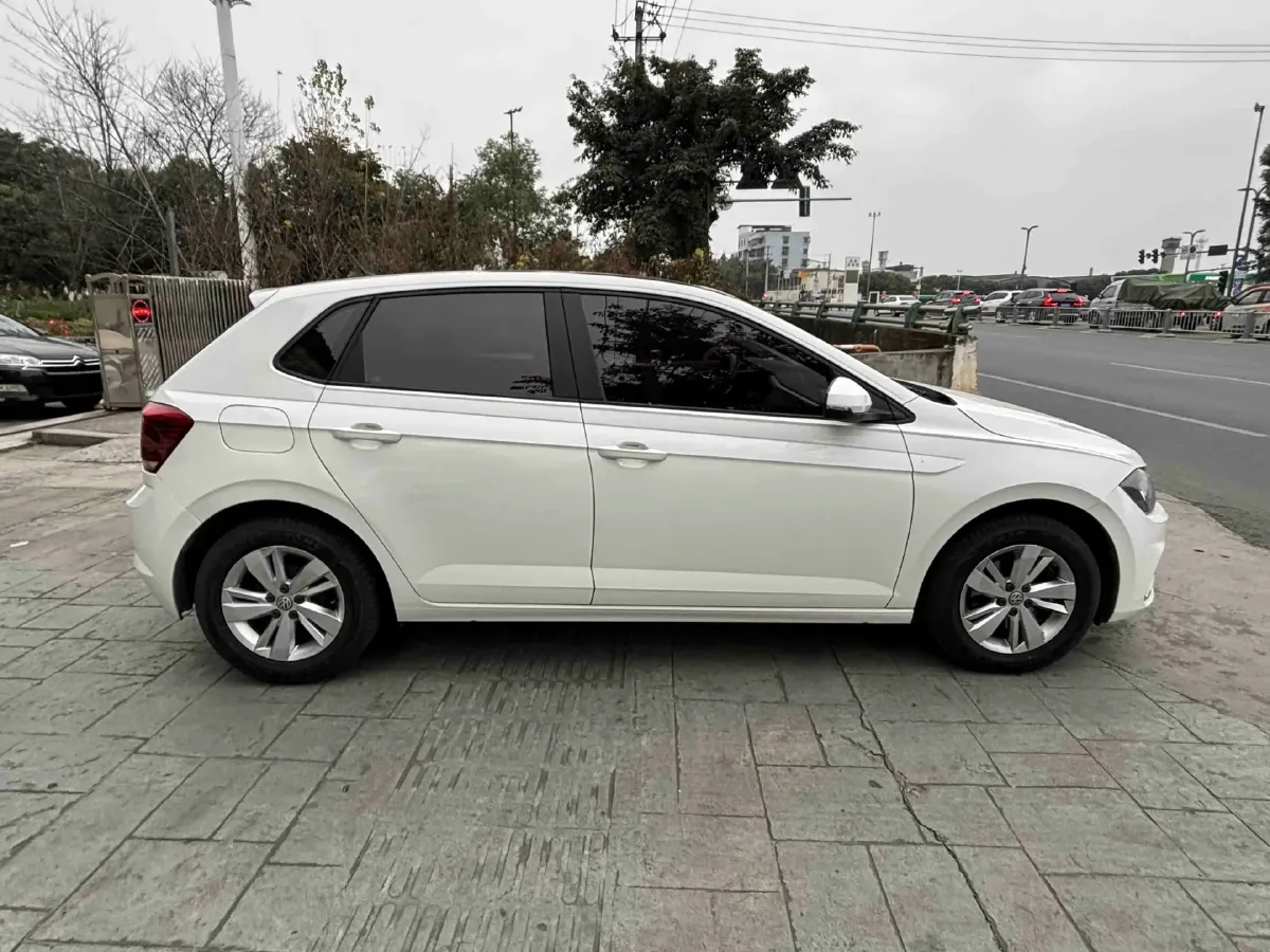 2019 Volkswagen Polo 1.5L 113HP L4 6AT,autocango,china used car exporter,china ev exporter,chinese used car exporter,chinese used ev exporter
