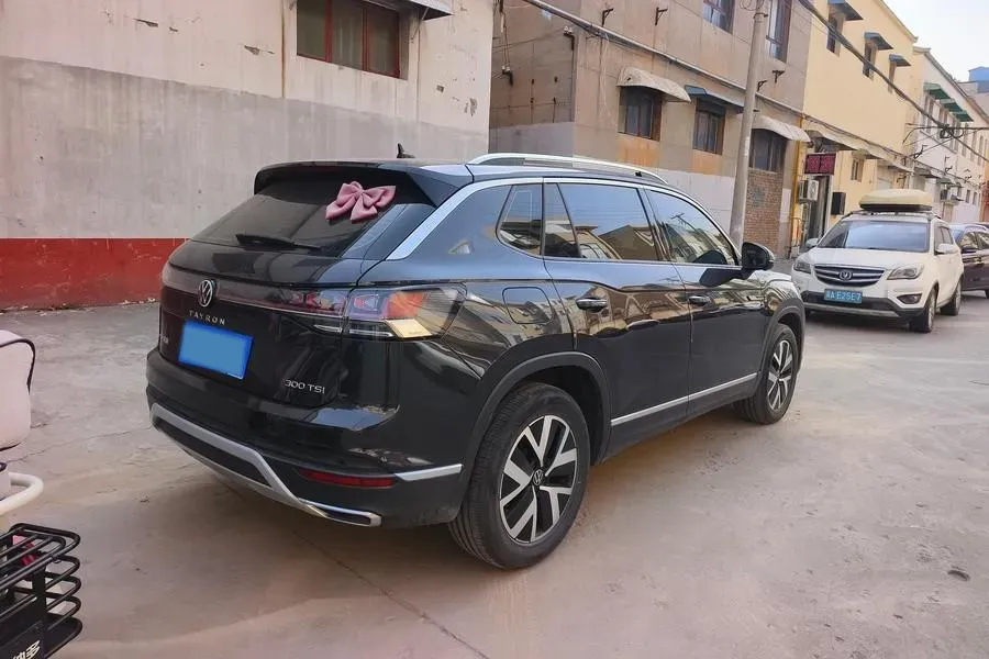 2024 Volkswagen Tayron 1.5T 160HP L4 7DCT,autocango,china used car exporter,china ev exporter,chinese used car exporter,chinese used ev exporter