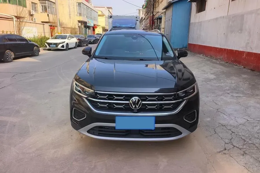 2024 Volkswagen Tayron 1.5T 160HP L4 7DCT,autocango,china used car exporter,china ev exporter,chinese used car exporter,chinese used ev exporter