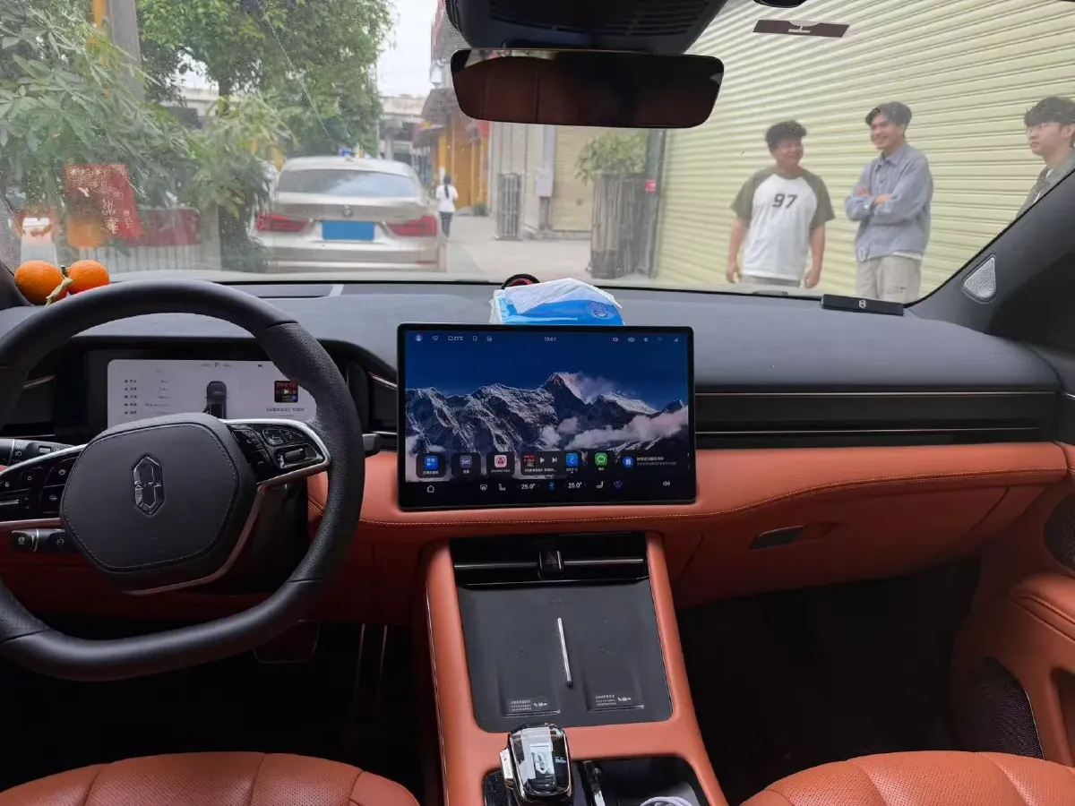 2024 AITO AITO M7 1.5T 152HP L4 REEV 42KWH,autocango,china used car exporter,china ev exporter,chinese used car exporter,chinese used ev exporter