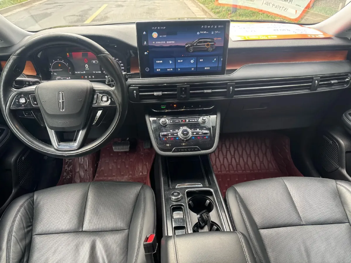 2020 Lincoln Corsair 2.0T 245HP L4 8AT,autocango,china used car exporter,china ev exporter,chinese used car exporter,chinese used ev exporter