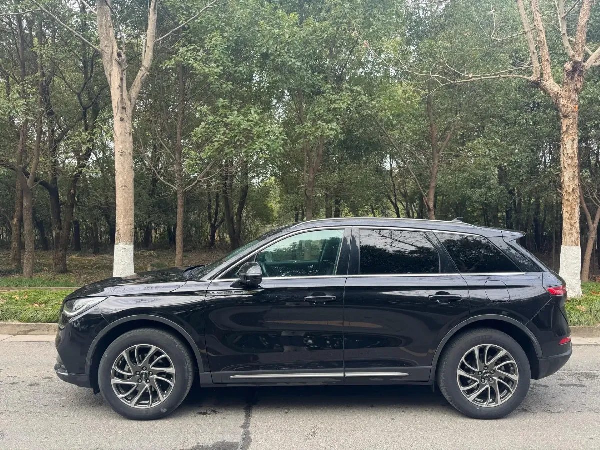 2020 Lincoln Corsair 2.0T 245HP L4 8AT,autocango,china used car exporter,china ev exporter,chinese used car exporter,chinese used ev exporter