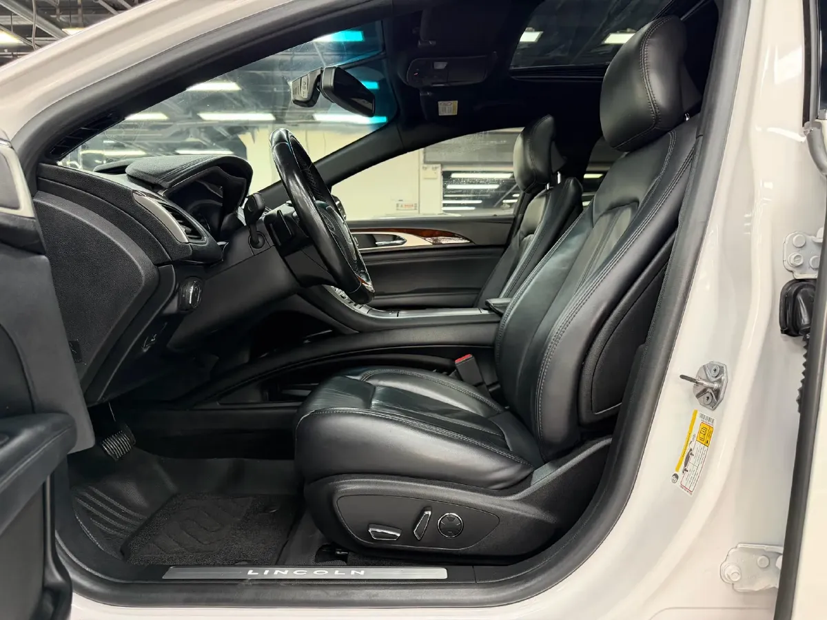 2018 Lincoln MKZ 2.0T 203HP L4 6AT,autocango,china used car exporter,china ev exporter,chinese used car exporter,chinese used ev exporter