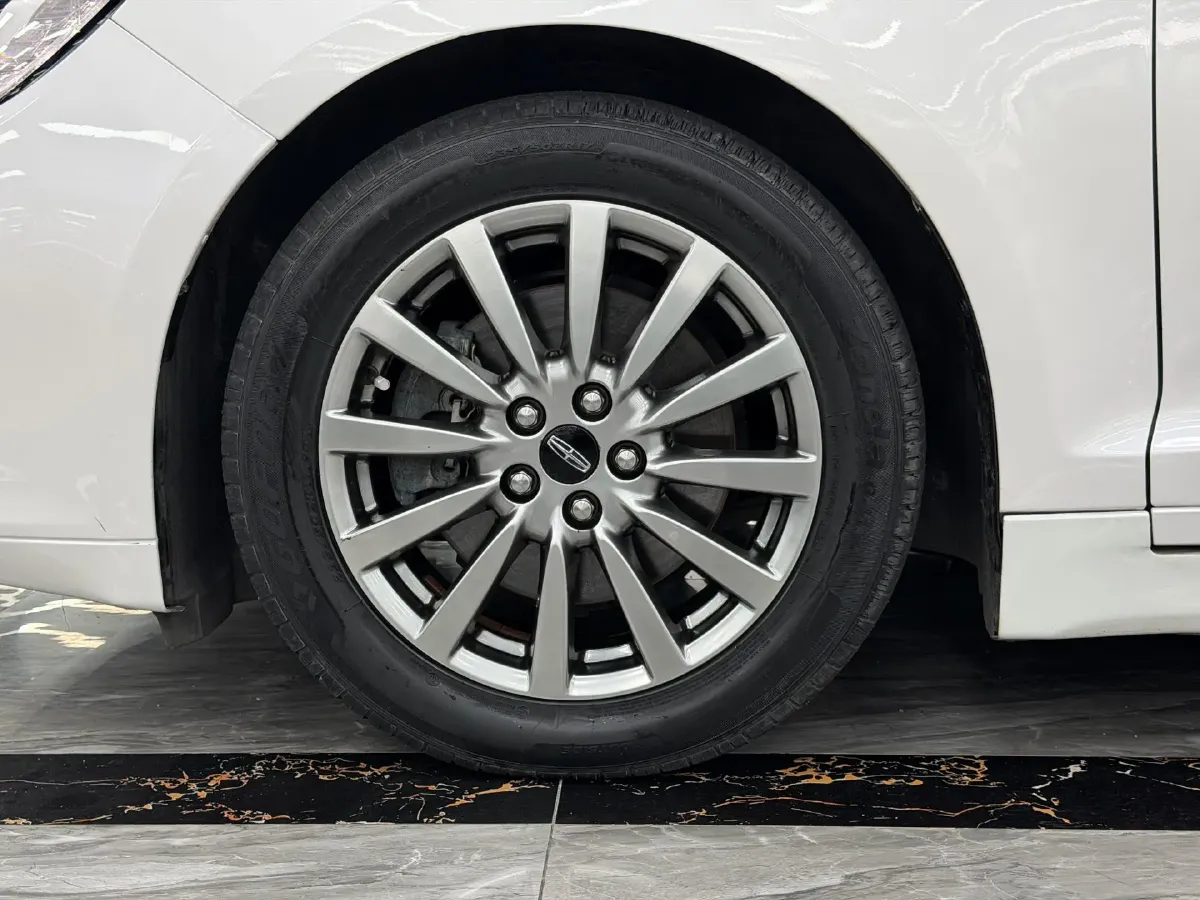 2018 Lincoln MKZ 2.0T 203HP L4 6AT,autocango,china used car exporter,china ev exporter,chinese used car exporter,chinese used ev exporter