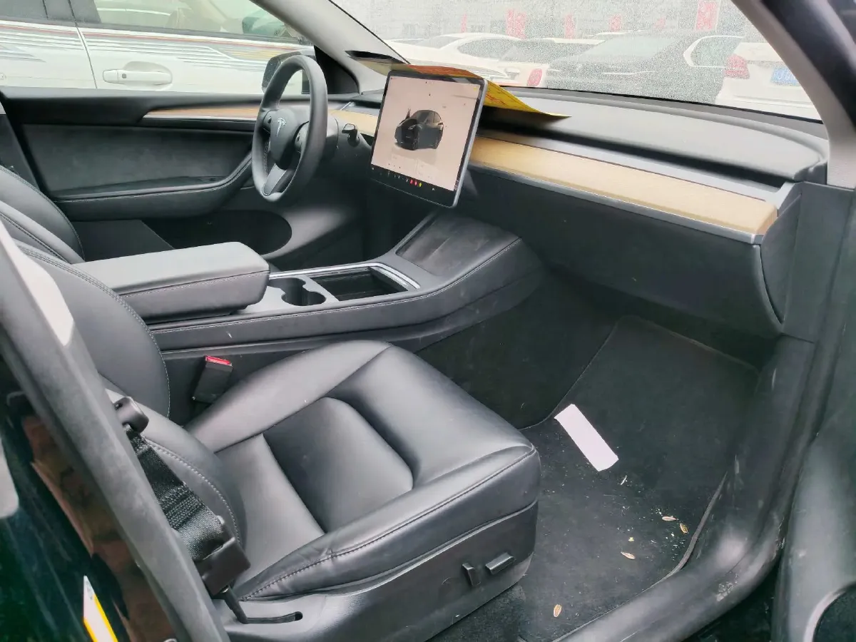 2022 Tesla Model Y BEV 60KWH,autocango,china used car exporter,china ev exporter,chinese used car exporter,chinese used ev exporter