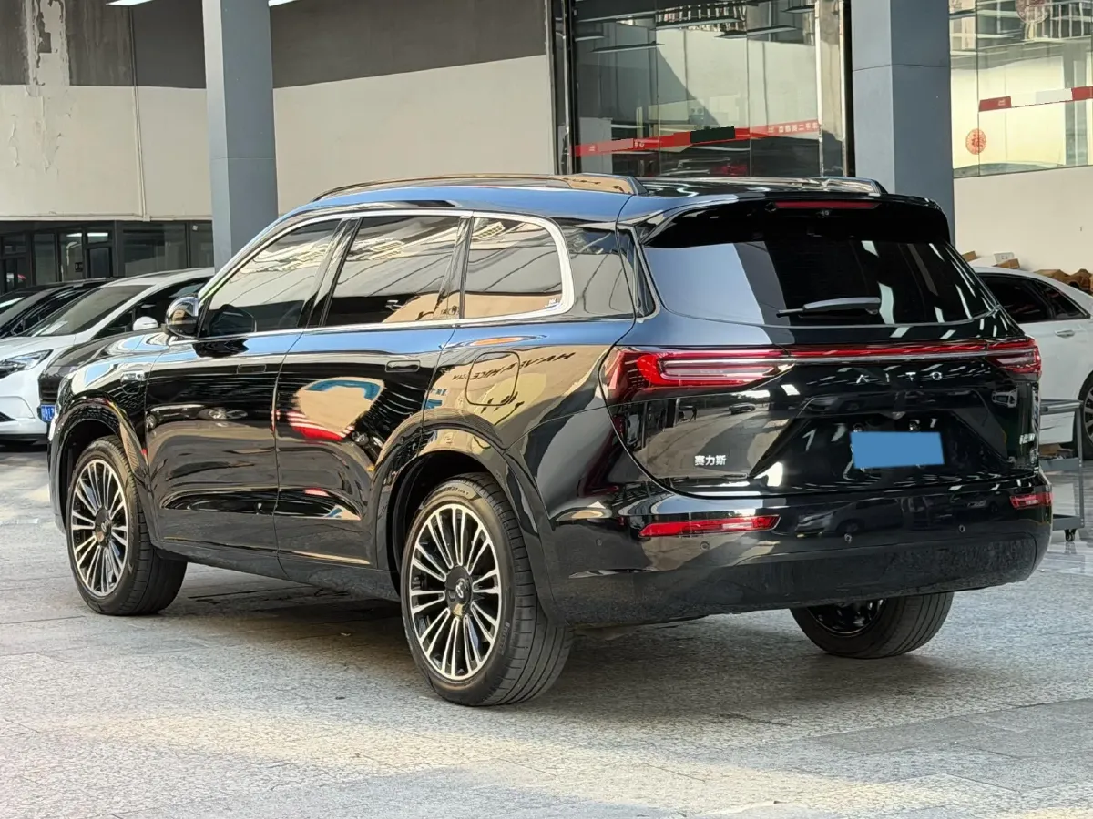 2024 AITO AITO M7 1.5T 152HP L4 REEV 40KWH,autocango,china used car exporter,china ev exporter,chinese used car exporter,chinese used ev exporter