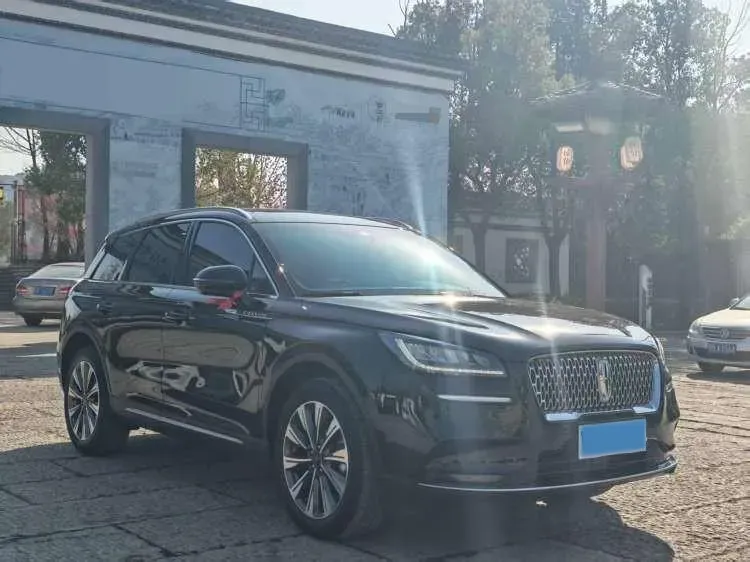 2022 Lincoln Corsair 2.0T 245HP L4 8AT,autocango,china used car exporter,china ev exporter,chinese used car exporter,chinese used ev exporter