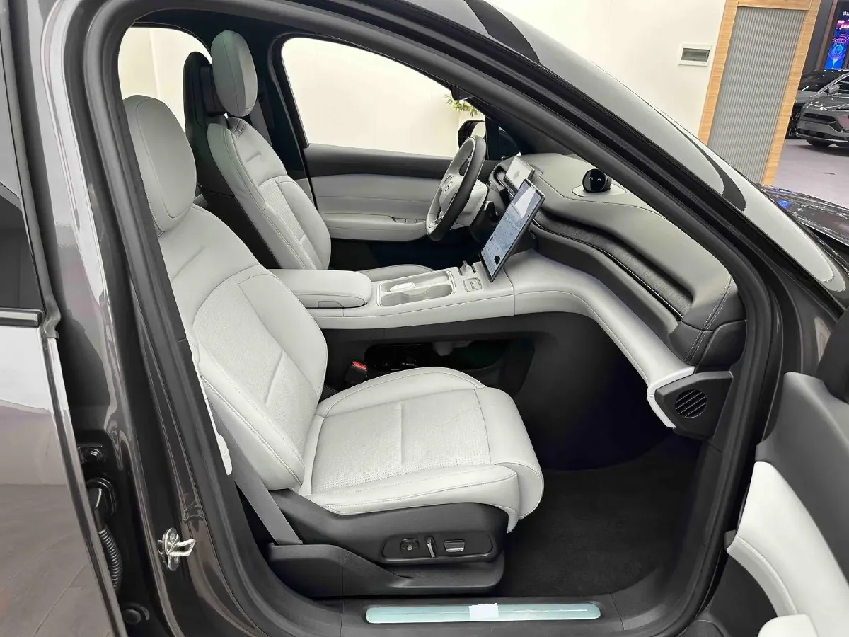 2023 NIO ES6 BEV 75KWH,autocango,china used car exporter,china ev exporter,chinese used car exporter,chinese used ev exporter