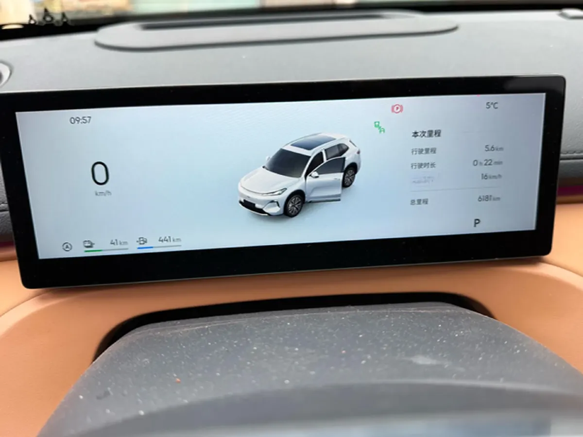 2025 BYD Sea Lion 05 DM-i 1.5L 101HP L4 E-CVT PHEV 18.3KWH,autocango,china used car exporter,china ev exporter,chinese used car exporter,chinese used ev exporter