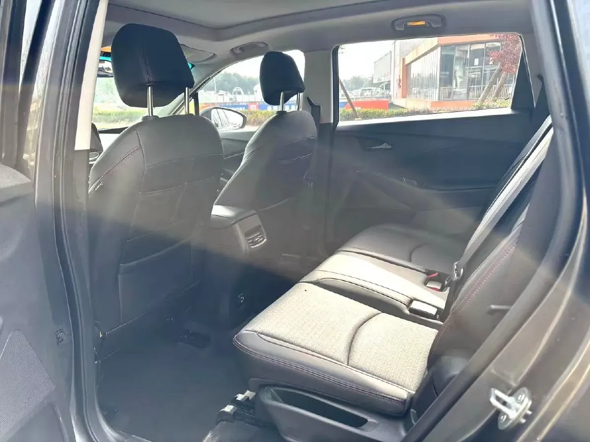 2020 Chevrolet Orlando 1.3T 163HP L3 6AT,autocango,china used car exporter,china ev exporter,chinese used car exporter,chinese used ev exporter