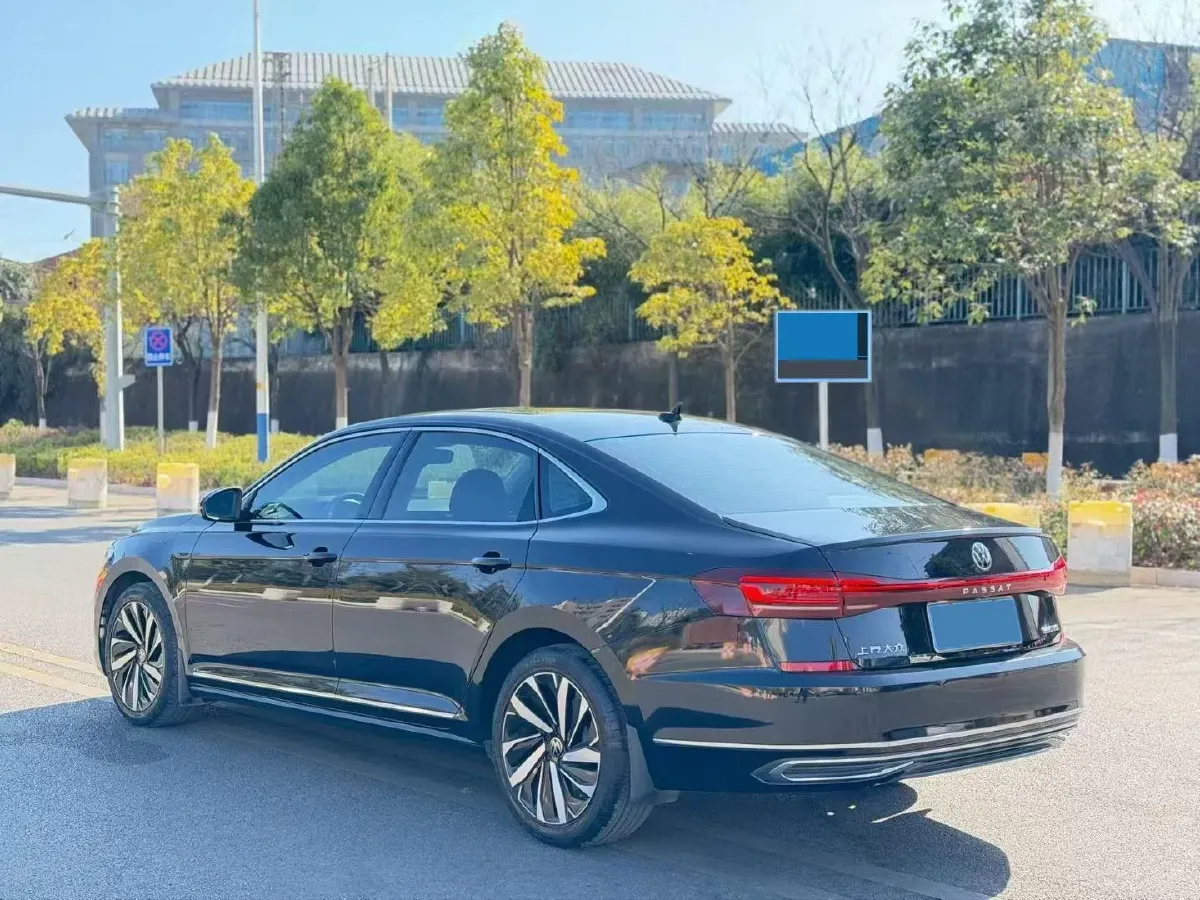 2024 Volkswagen Passat 2.0T 186HP L4 7DCT,autocango,china used car exporter,china ev exporter,chinese used car exporter,chinese used ev exporter