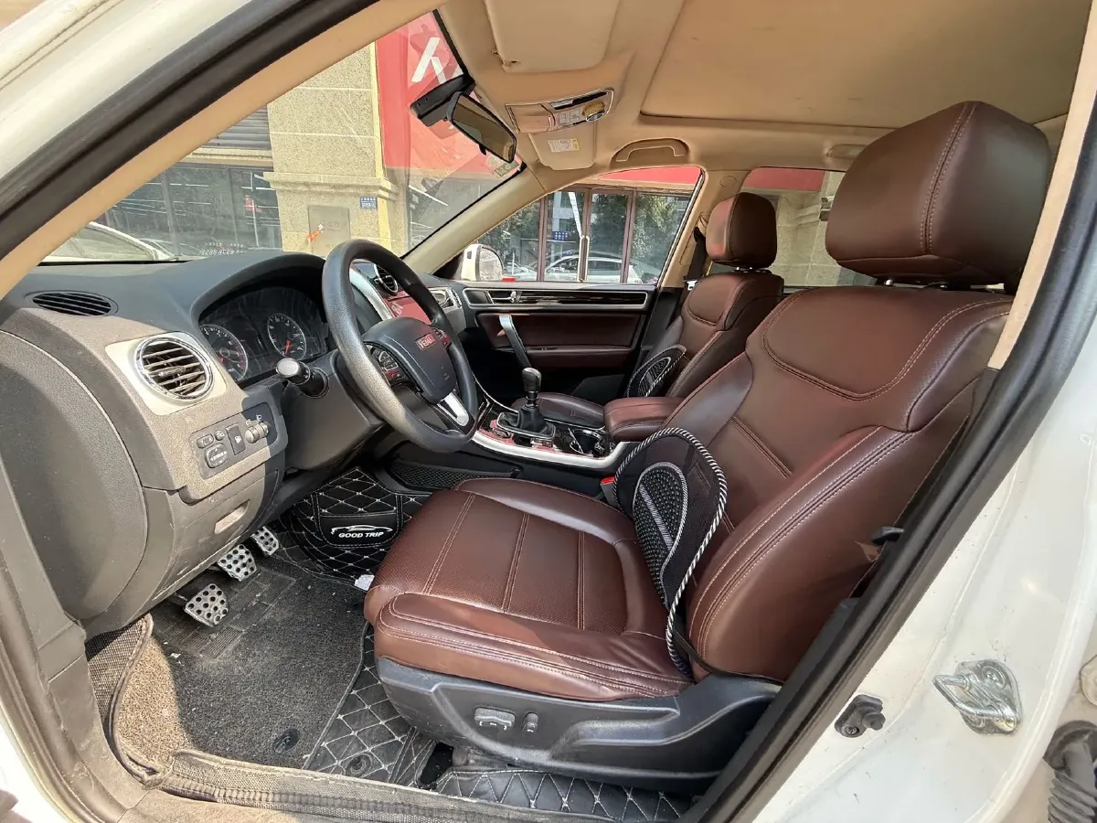 2017 Yema T70 1.5T 150HP L4 5MT,autocango,china used car exporter,china ev exporter,chinese used car exporter,chinese used ev exporter