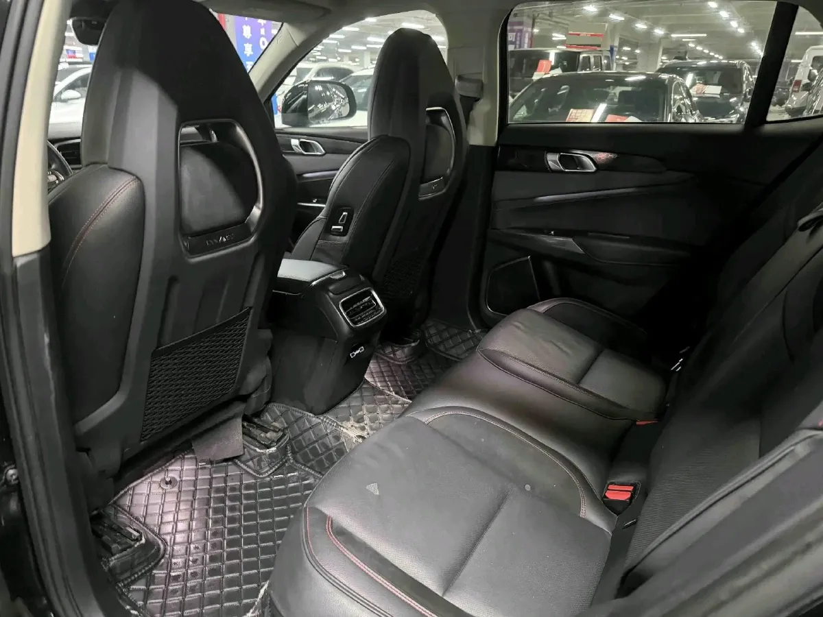 2019 LYNK&CO 01 2.0T 190HP L4 7DCT,autocango,china used car exporter,china ev exporter,chinese used car exporter,chinese used ev exporter