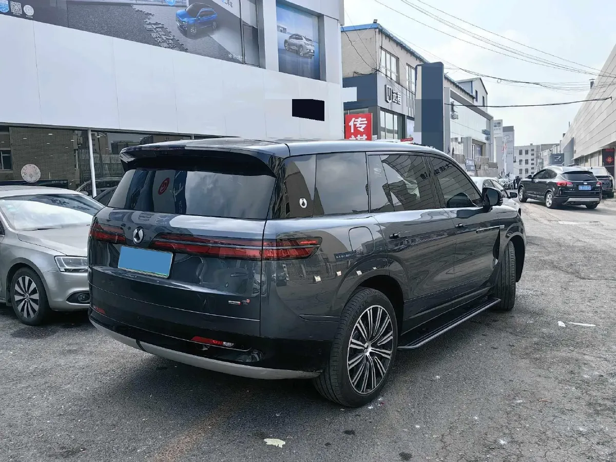 2025 Denza DenzaN9 2.0T 207HP L4 E-CVT PHEV,autocango,china used car exporter,china ev exporter,chinese used car exporter,chinese used ev exporter