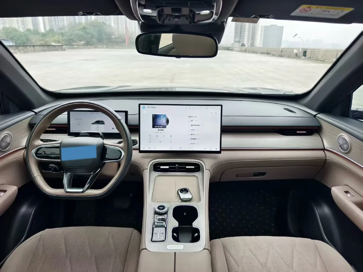 2025 Fulwin FulwinT8 1.5T 156HP L4 1DHT PHEV 18.67KWH,autocango,china used car exporter,china ev exporter,chinese used car exporter,chinese used ev exporter