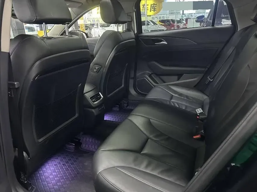 2020 HongQi H5 1.8T 197HP L4 6AT,autocango,china used car exporter,china ev exporter,chinese used car exporter,chinese used ev exporter