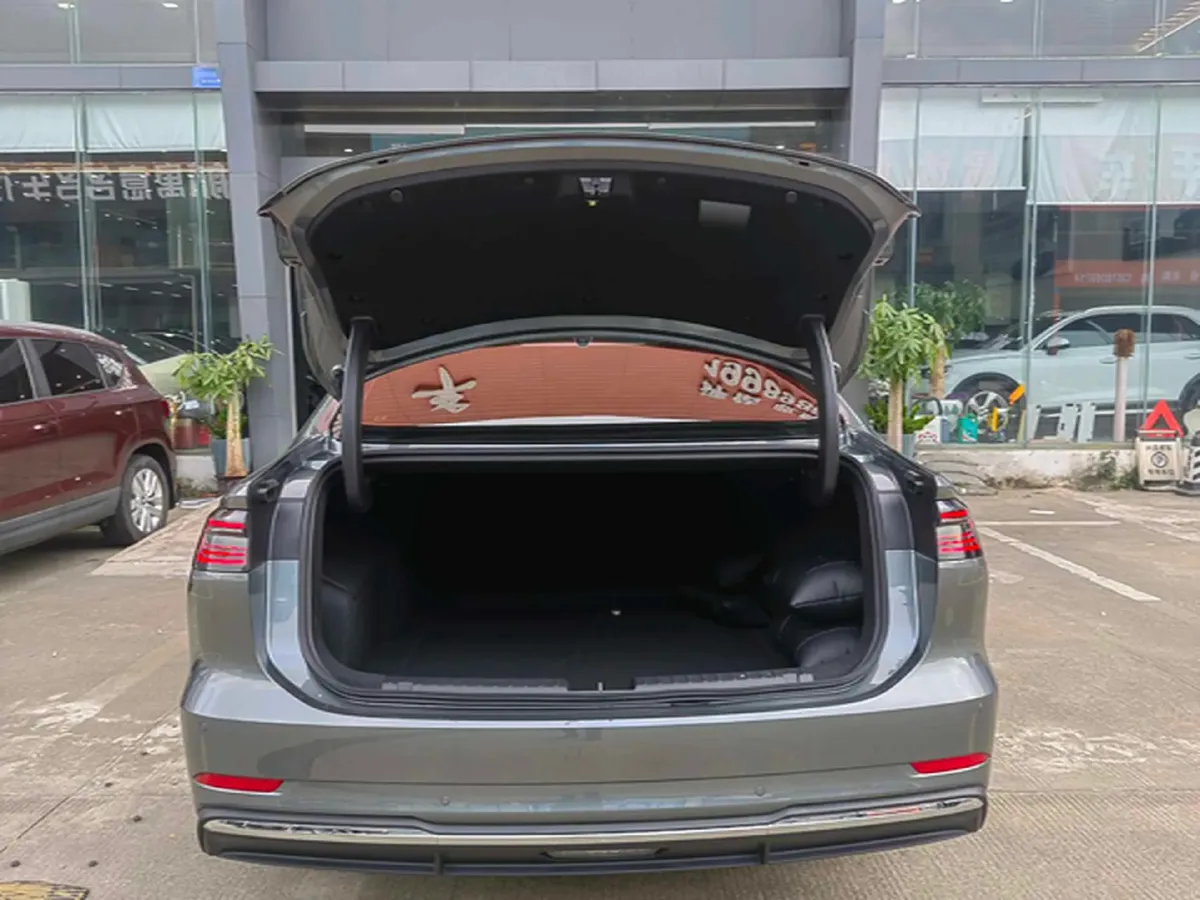 2025 Geely Galaxy A7 1.5L 112HP L4 1DHT PHEV,autocango,china used car exporter,china ev exporter,chinese used car exporter,chinese used ev exporter